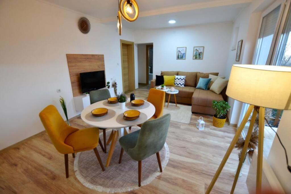 View Apartments Belasica Mokrijevo Ngoại thất bức ảnh